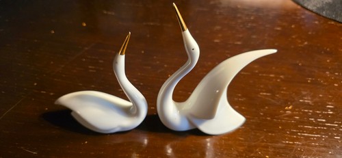 Porcelain swans porzellan - swans,