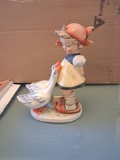 Hummel "Gänsemädchen" Hum