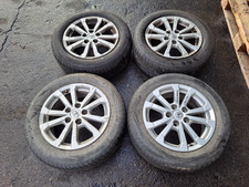 Toyota Urban Cruiser 1 Satz