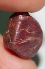 23,50 Karat natürlicher roter Rubin grob, Rohrubin, Rubinkristall, lose Rubin...