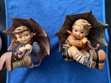 Goebel Hummel Figur Nr. 152/B/0 + 152/A/0, "Geborgen, Mädchen+Junge", 1.Wahl Top