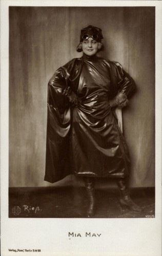Schauspieler mia may ross - may,,