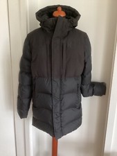 Helly Hansen Jacke Winterjacke Parker Gr. M schwarz KP: 280,00 Euro Neu