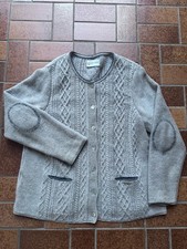 Schöne Damen Trachten