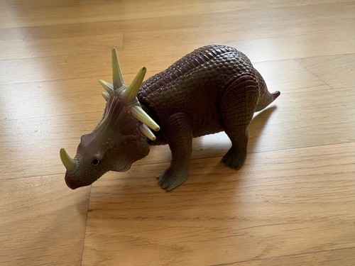 Dino riders styracosaurus - dino,