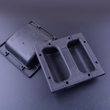 2 Lautsprecher Schalengriff