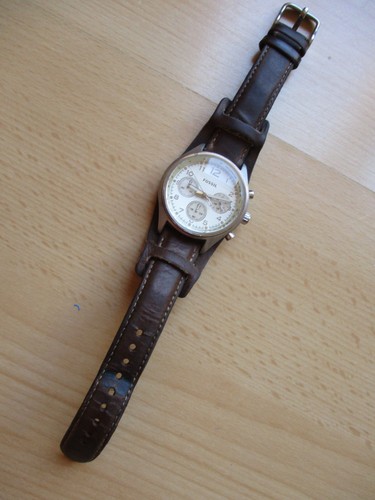 Fossil flight ch2794 - fossil,