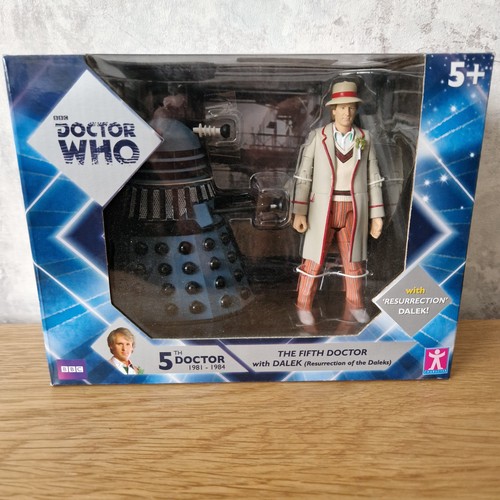 5th doctor who with - doctor,