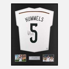 Gerahmtes Mats Hummels