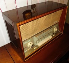 SABA Wildbad 11 from 1961/62! Repaired and nice. No AM!!! Shipping world wide!