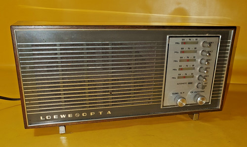 Loewe opta tempo vintage radio - vintage,