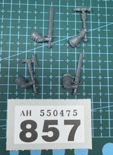 4 Freeguild Steelhelm Waffe