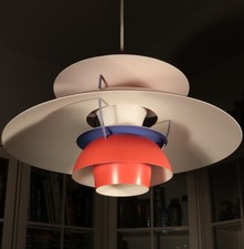 klasse PH5  Designer Lampe Poul Henningsen für Louis Poulsen - rot - Label !!!