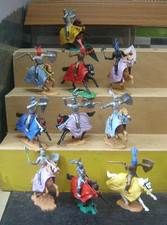 Timpo Toys 10 Ritter auf Pferd