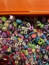 Konvolut Basteln Armbänder