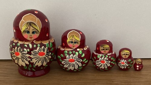 Fröhliche blumen matroschka - fröhliche, blumen-matroschka
