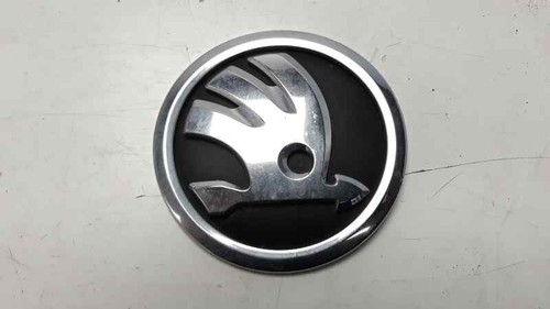 5ja853621 leiste hinten skoda - leiste,
