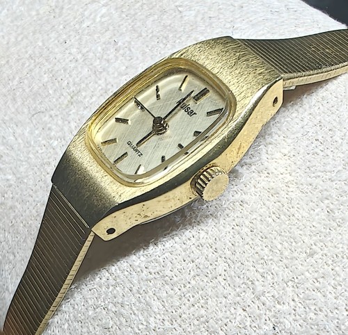 Vintage pulsar - vintage,