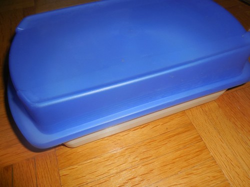 Tupperware four seasons dose - four,