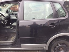 VW Polo 9N1 Fun original Tür hinten links Fond C9Z Black magic Bj 2004