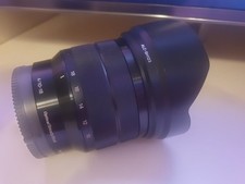 Sony SEL E 10-18mm f/4 OSS Super-Weitwinkel-Zoomobjektiv - Schwarz