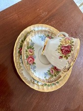 Sammlerware: Winterling Sammelgeschirr / Tasse Rosen mit Goldrand