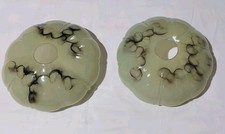 2 alte Lampenschirme rund