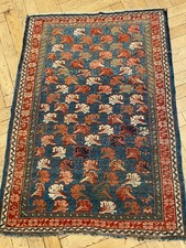 Antiker Kelim mit Tiermotiven