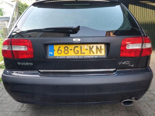 Volvo v40 kombi - kombi,