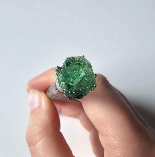 80ct tsavorit kristall - 10,80ct, (!)