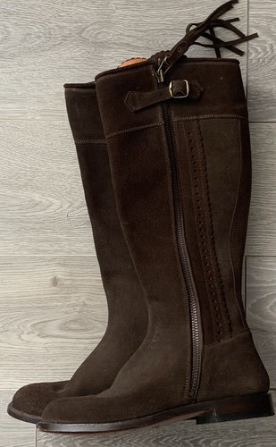 Really wild chocolate brown - really,