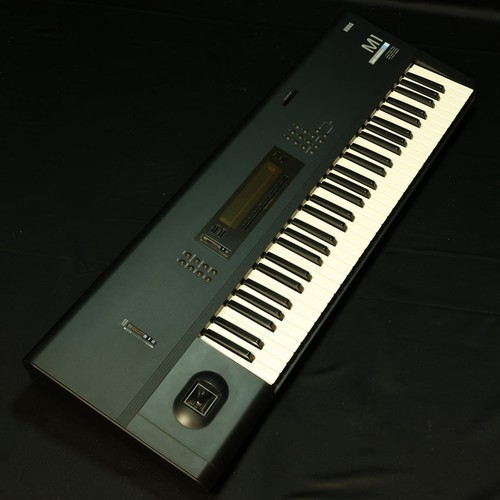 Korg music workstation 61 - m1,