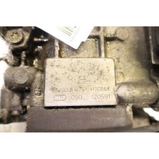 TRÄGER EINSPRITZPUMPE RENAULT