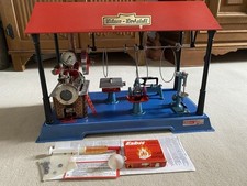 Dampfmaschine mit Werkstatt