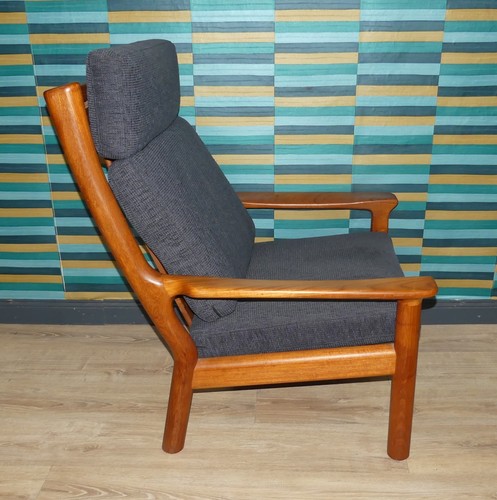 Ein 60er teak sessel - ein,