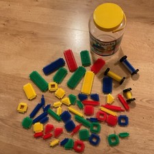 Distelblöcke (Stickle Brick