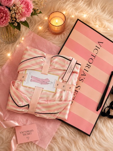 Victoria secret pink - pink, iconic