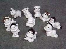 11 Miniatur Figuren Porzellan Setzkasten Schweinchen shabby