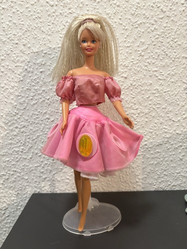 Barbie twirlin make teresa - twirlin',