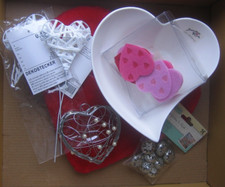 Herz Herzschale für Hochzeit Dose Stecker Basteln Filzsticker Silberperlen Deko