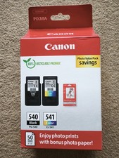 Leere Tintenpatronen zum