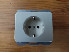 Berker Modul MB cremeweiß, Rahmen + Steckdosen- u. Schalterabdeckungen