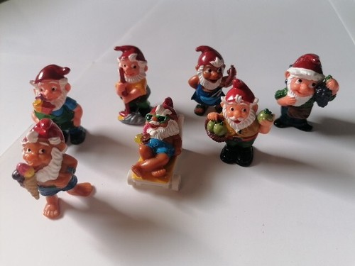 Eier figuren konvolut - 7, Ü-