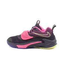 Nike Damen Zoom Freak 3