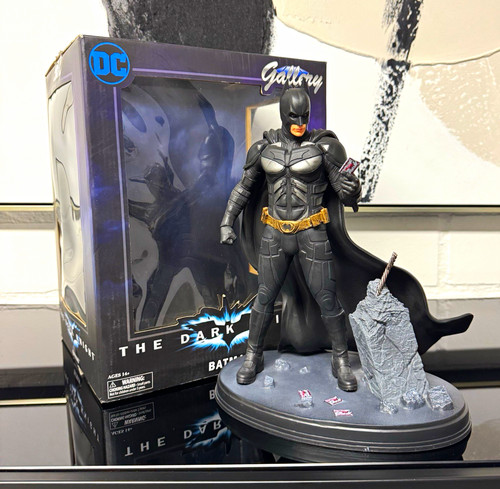 Diamond select toys - select,