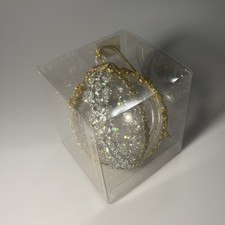 Handgefertigte Weihnachtskugel