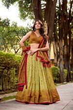 Party Lehenga Hochzeit Indisch