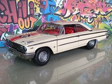 Sunstar 1/18 -- Ford Galaxie