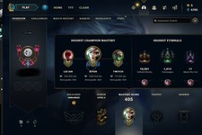 EUW ACCOUNT 156 SKINS DIAMOND