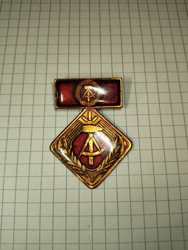 Ddr medaille orden aktivist - ddr,